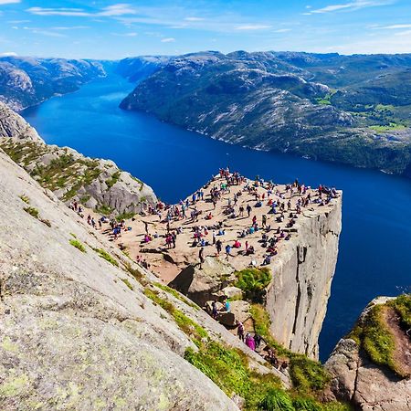 Experience A Cozy Getaway Near Pulpit Rock-A Unit Jørpeland Exterior foto
